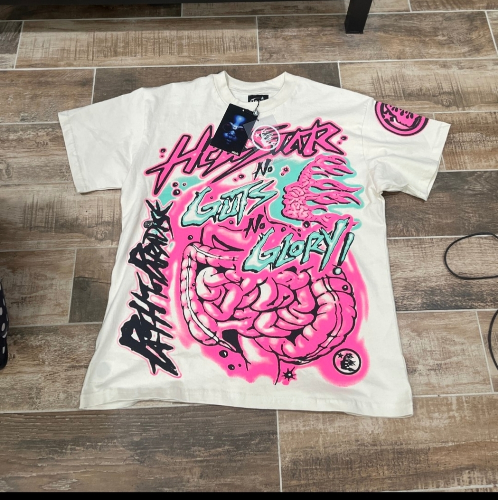 Hellstar Mens Graphic Tee with Pink and Black Design
